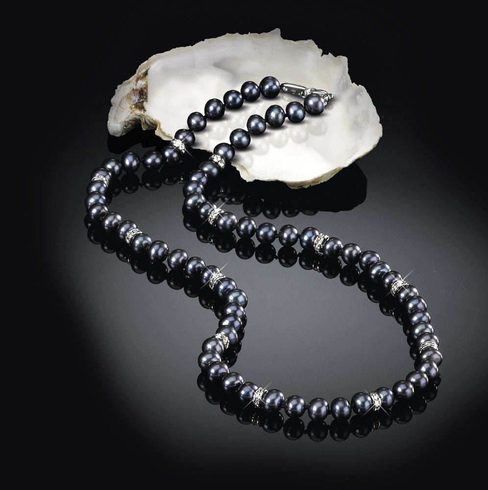 Mëtternuecht Zauber Black Pearl Halskette mat GRATIS passende Ouerréng